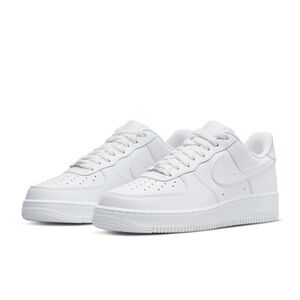 Nike Air Force 1  07 " low triple white" -13M